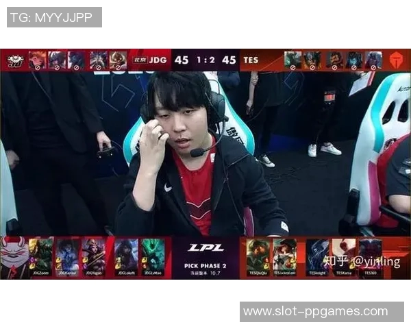 电竞比分分析英雄联盟JDG包夹战术的成功与失败之处探讨实时新闻